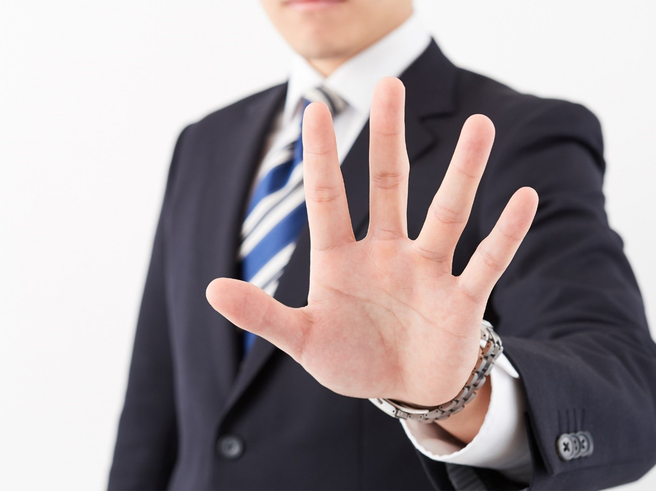 不動産投資を反対されやすい人の特徴イメージ
